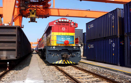 澳優(yōu)打通中歐班列運輸渠道，借助“一帶一路”為消費者提供更優(yōu)服務
