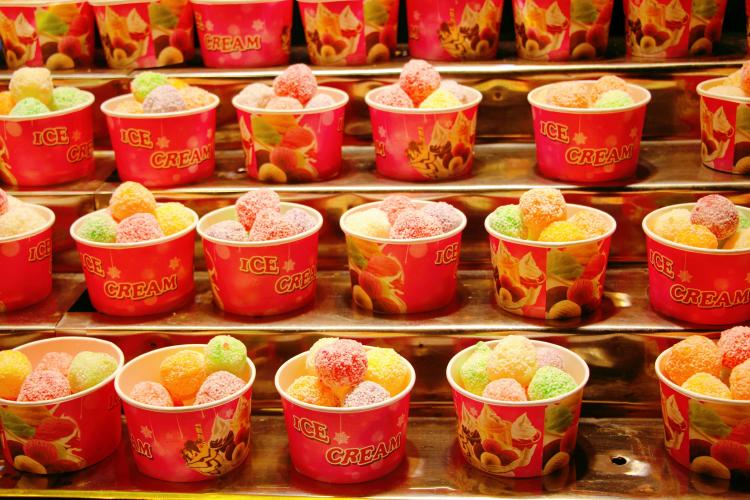 快速消耗水果--奧利奧多彩綿綿冰