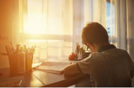 7成青少年存在體態(tài)問題 早診早治是關鍵