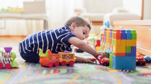 警惕！趕緊自查寶寶身邊的這些危險(xiǎn)玩具