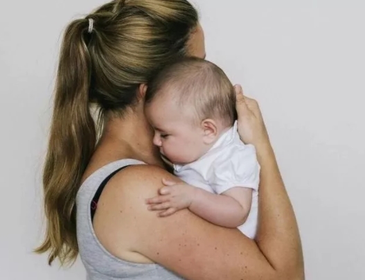 滿月后若還不會(huì)做3個(gè)“小動(dòng)作” 很可能是大腦發(fā)育遲緩