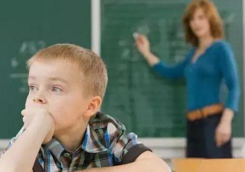 如何培養(yǎng)孩子的專注力和學(xué)習(xí)興趣？告訴你4個小方法