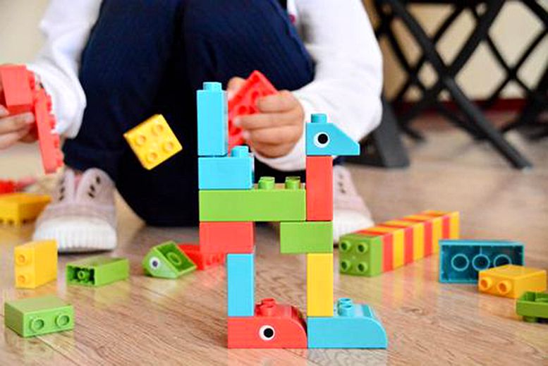 積木在兒童不同的年齡 分別對兒童的成長有哪些作用