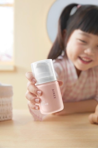 人類幼崽的“圣誕禮物”挑花眼  AIREE安伊妮兒童面霜必須Pick!