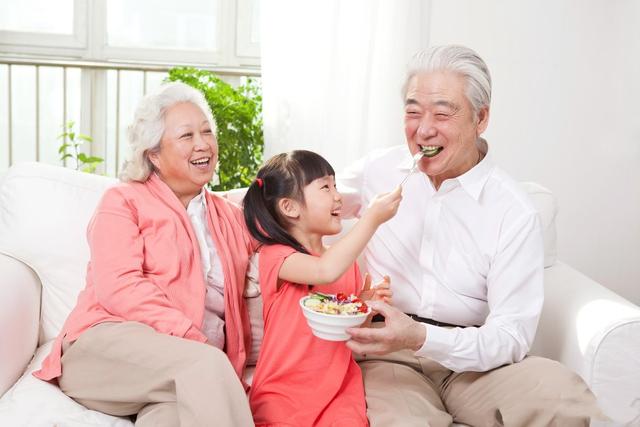 隔代教育帶來的利弊：如何解決隔代教育存在的問題？（三）