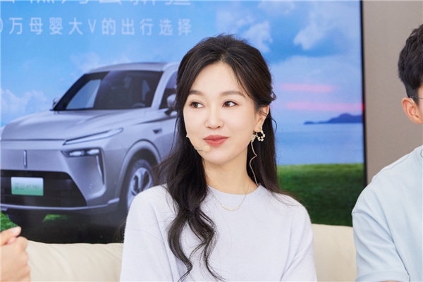 糕媽家新疆奇妙旅，藍(lán)山帶娃漫游西域