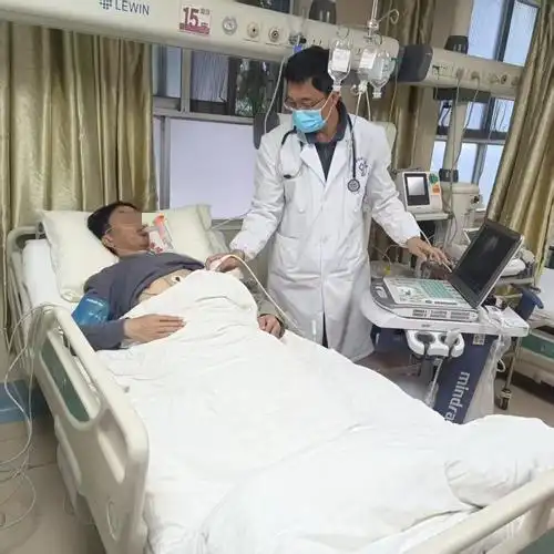 每天都在傷害自己的胃 這些習(xí)慣要注意