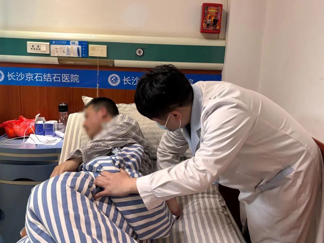 腰痛到嘔吐，竟是“潛伏”4年的它發(fā)作了！醫(yī)生：這些生活習(xí)慣趕緊改