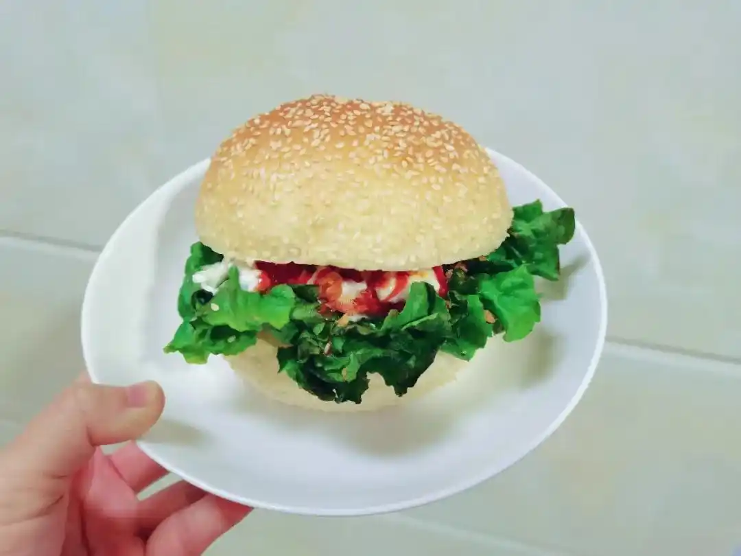 太冤了！漢堡真不是“垃圾食品”，這樣吃營養(yǎng)又健康！