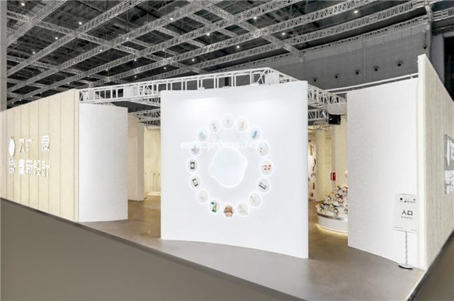 Babycare“紙制展館”亮相2025 CBME，多維度詮釋品牌理念